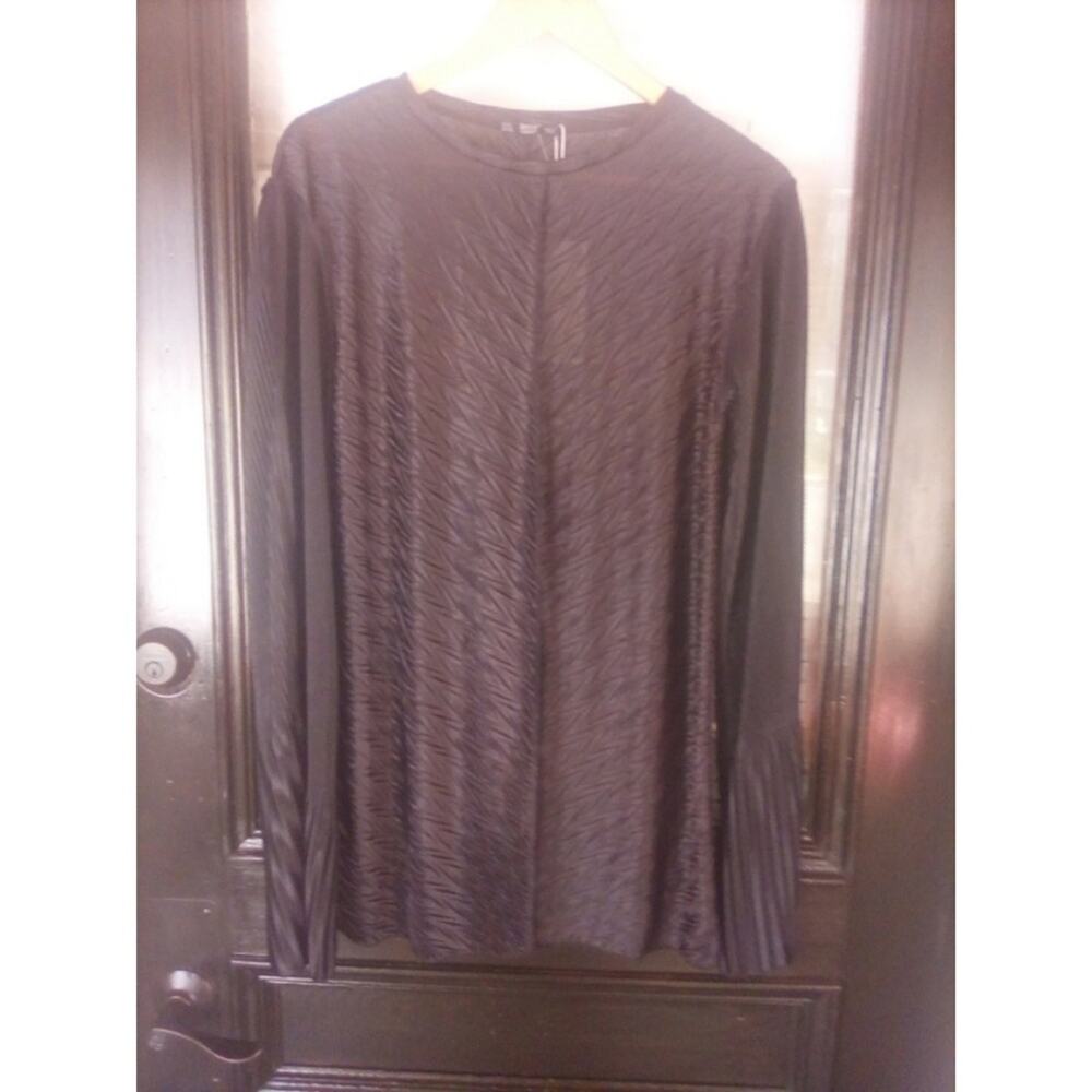 Zara black oversized long sleeves textured pullover top small